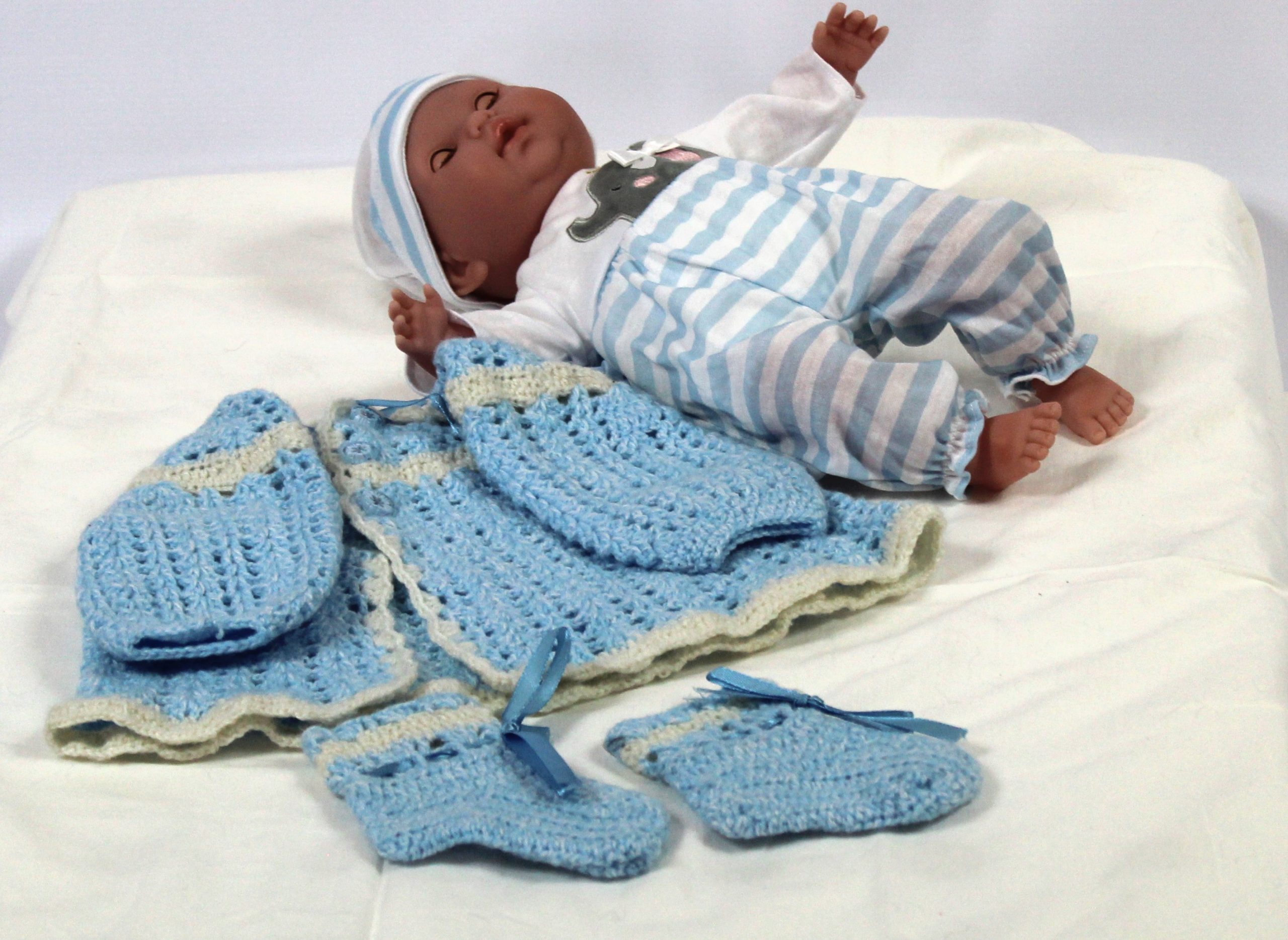 KNITTED JERSEY – BLUE AND WHITE WITH SOCKS