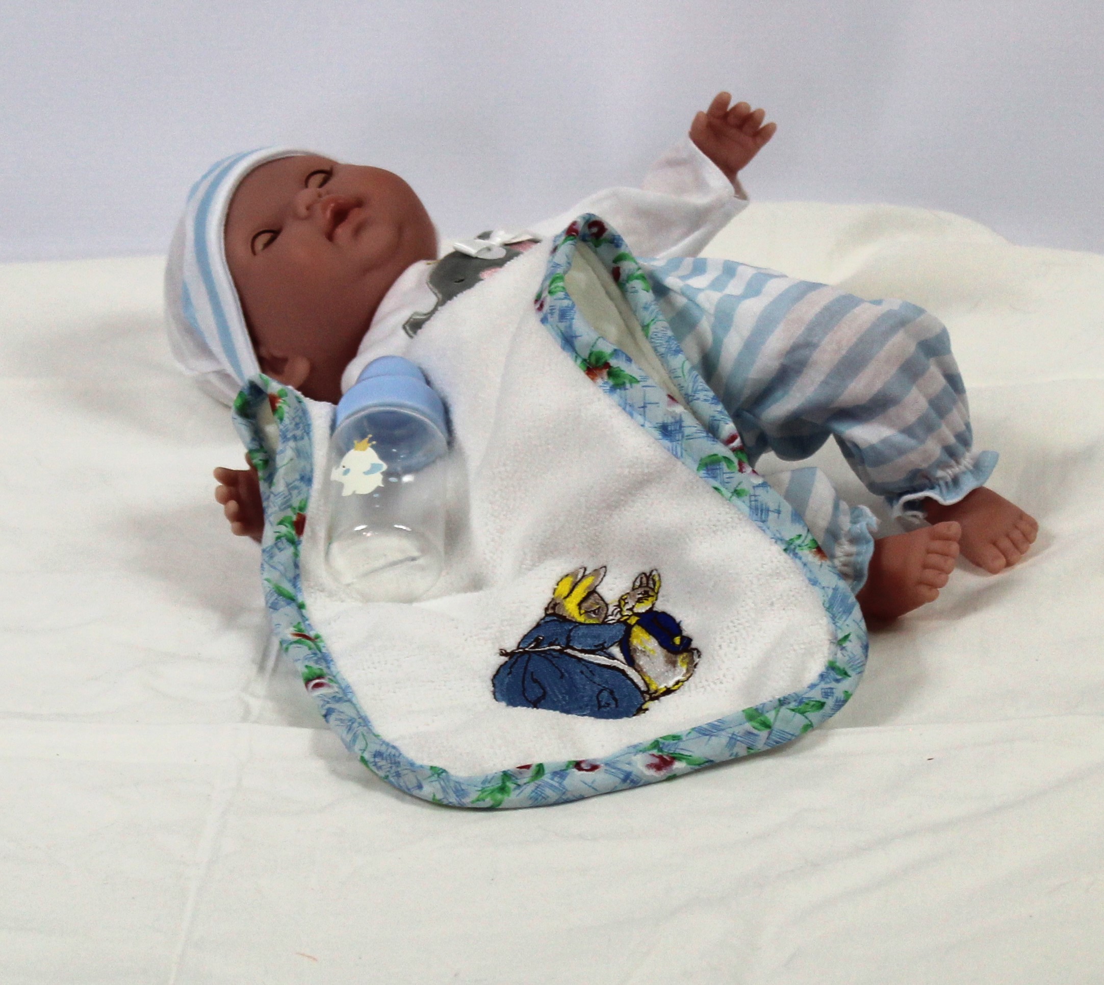 BURB CLOTH – MOM AND BABY RABBIT- 44X18CM